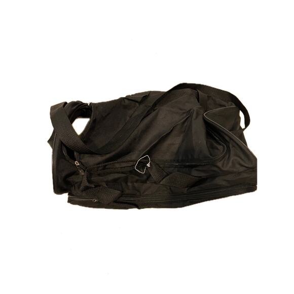 Protege 22"x10"10" Black Duffel Bag - Picture 2 of 6